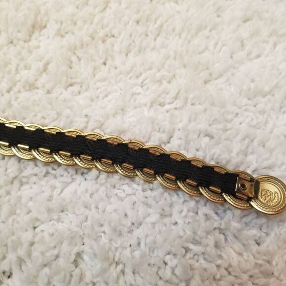 Vintage Gold Button Crest Stretch Belt - Picture 7 of 7